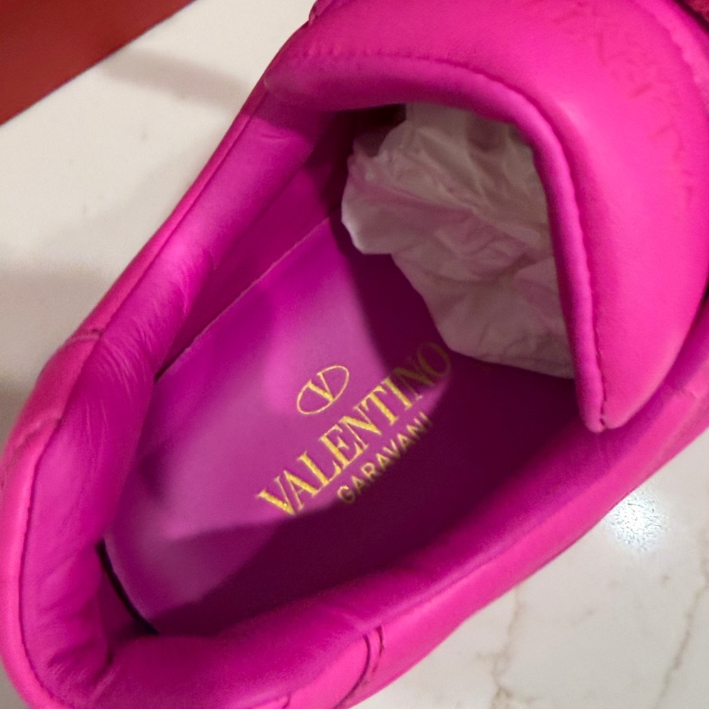 Valentino Garavani Bold Pink Sneakers - Picture 3 of 7